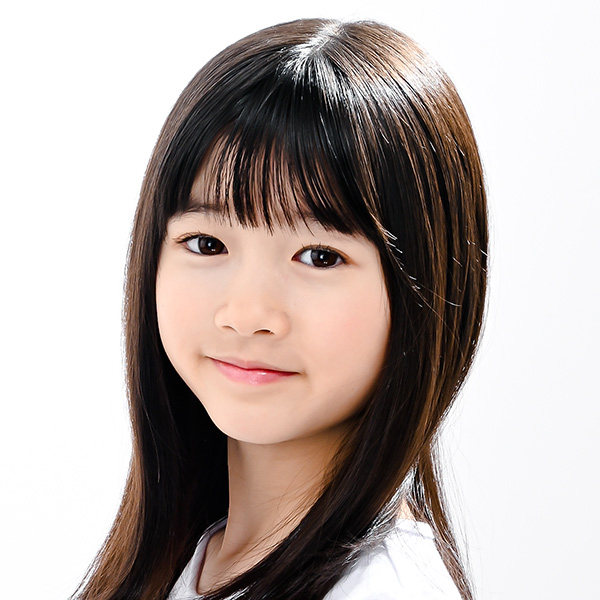 上原梨里